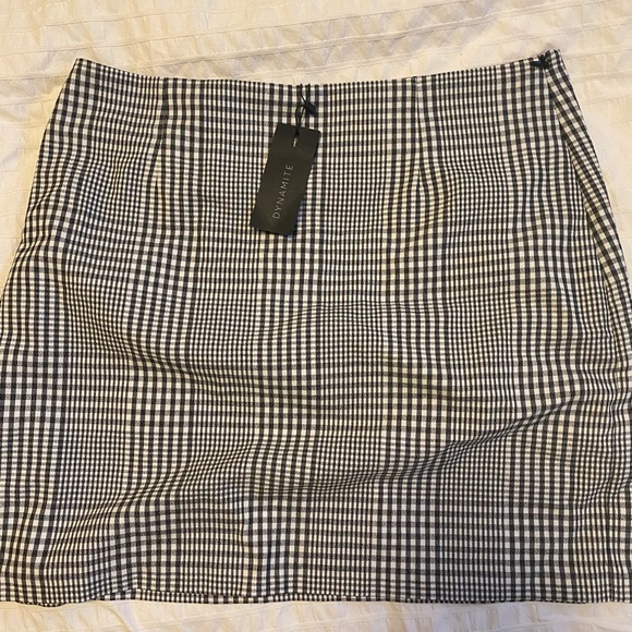 Dynamite Skirt - Picture 2 of 2